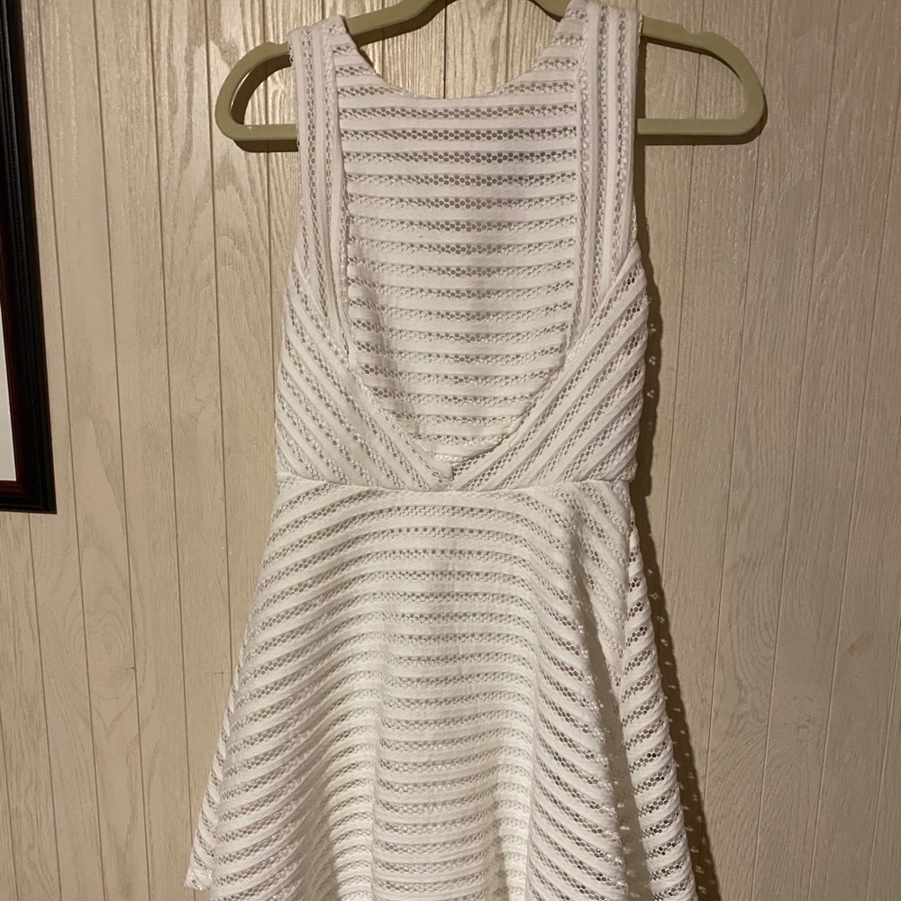 Dress - Picture 3 of 6